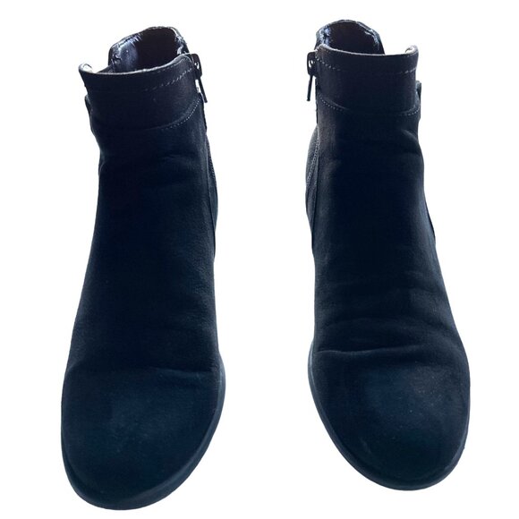 Unisa Unpiera Black Ankle Bootie Faux Suede Side Zip Silver Hardware Size 7.5 - Picture 4 of 11